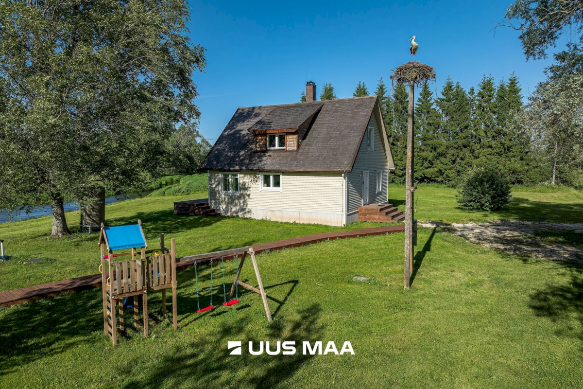 Põhja-Sakala vald, Tipu küla, Tammearu