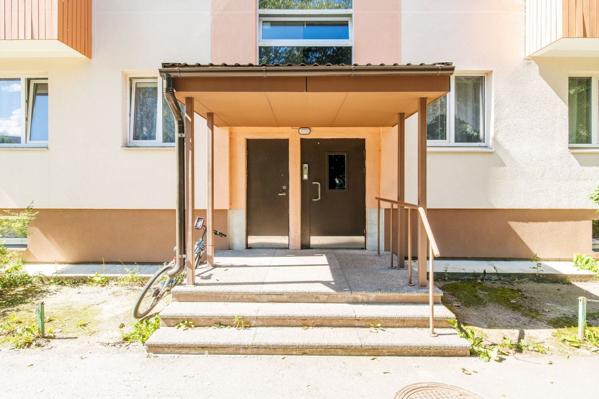 Tallinn, Lasnamäe linnaosa, Sikupilli, Pallasti tn 31