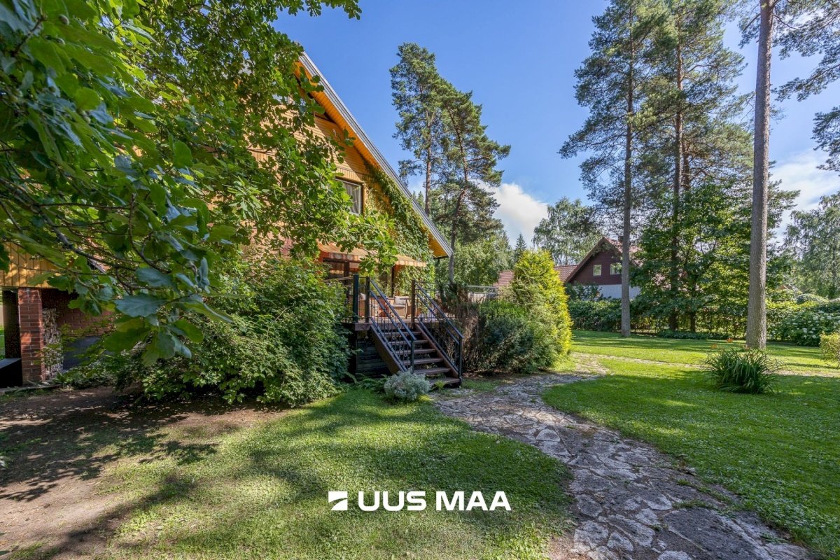 Saku vald, Saku alevik, Laane tn 21