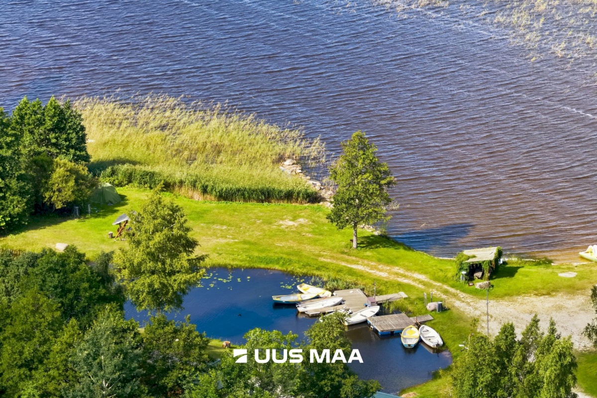 Pärnu linn, Männikuste küla, Oja