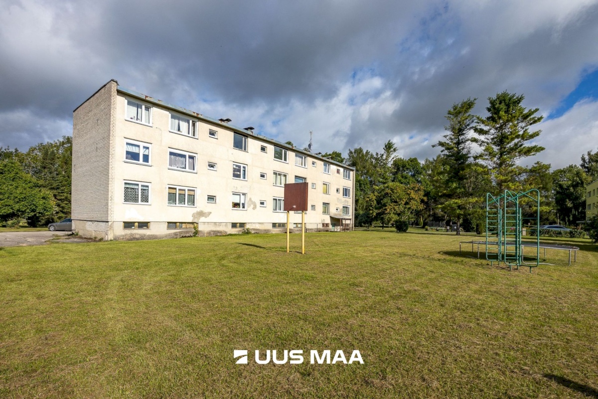 Rapla vald, Järlepa küla, Keskuse tn 7