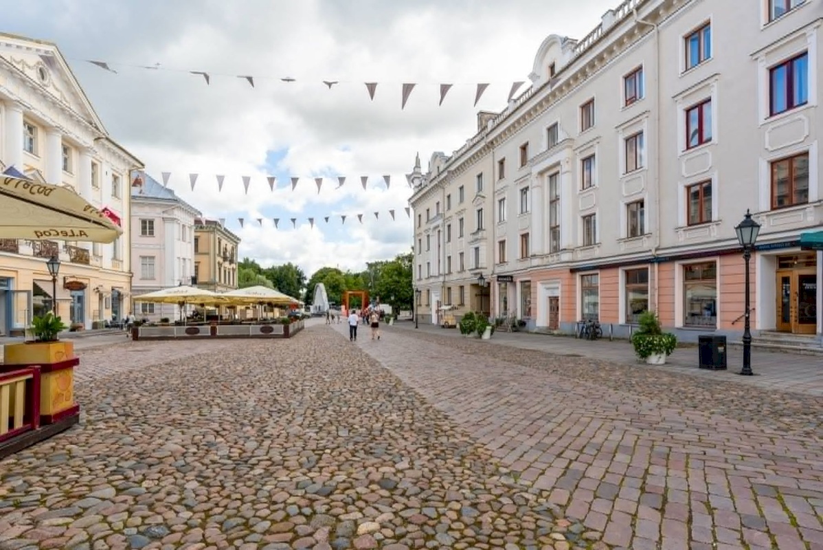 Tartu linn, Tartu linn, Kesklinn, Raekoja plats 11
