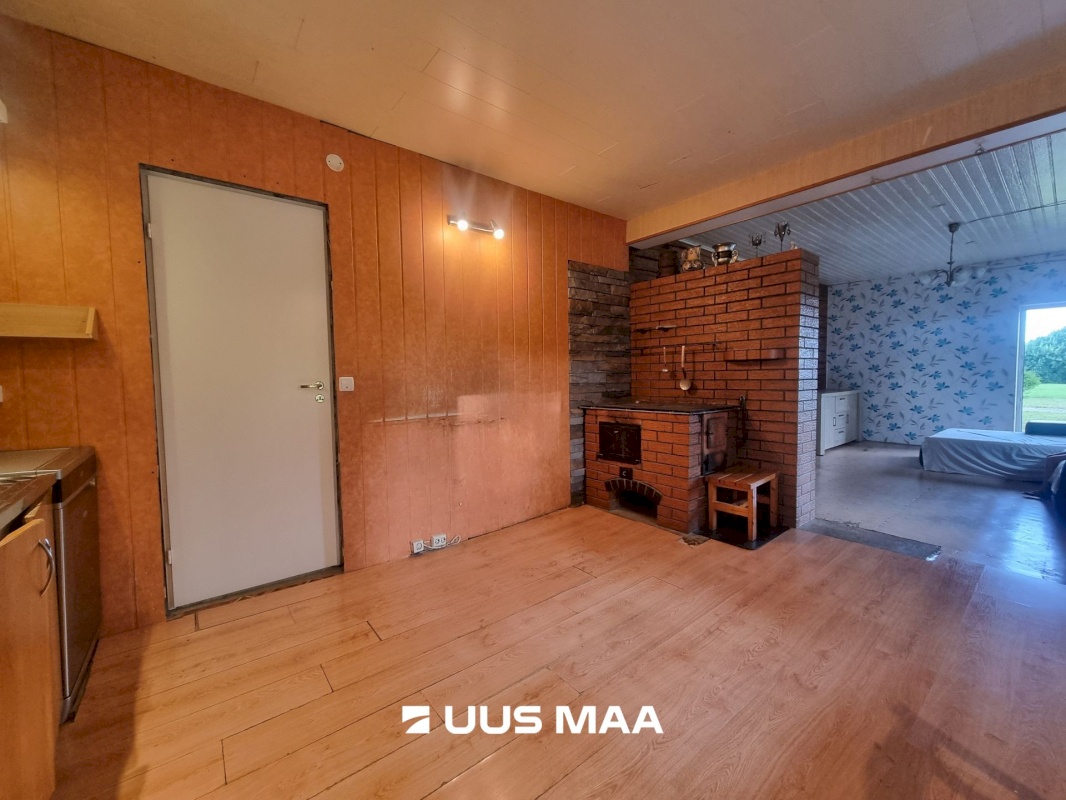 Väike-Maarja vald, Aburi küla, Pambergi