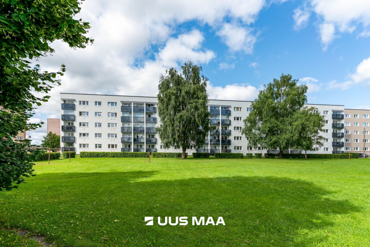 Viljandi linn, Männimäe, Riia mnt 32a