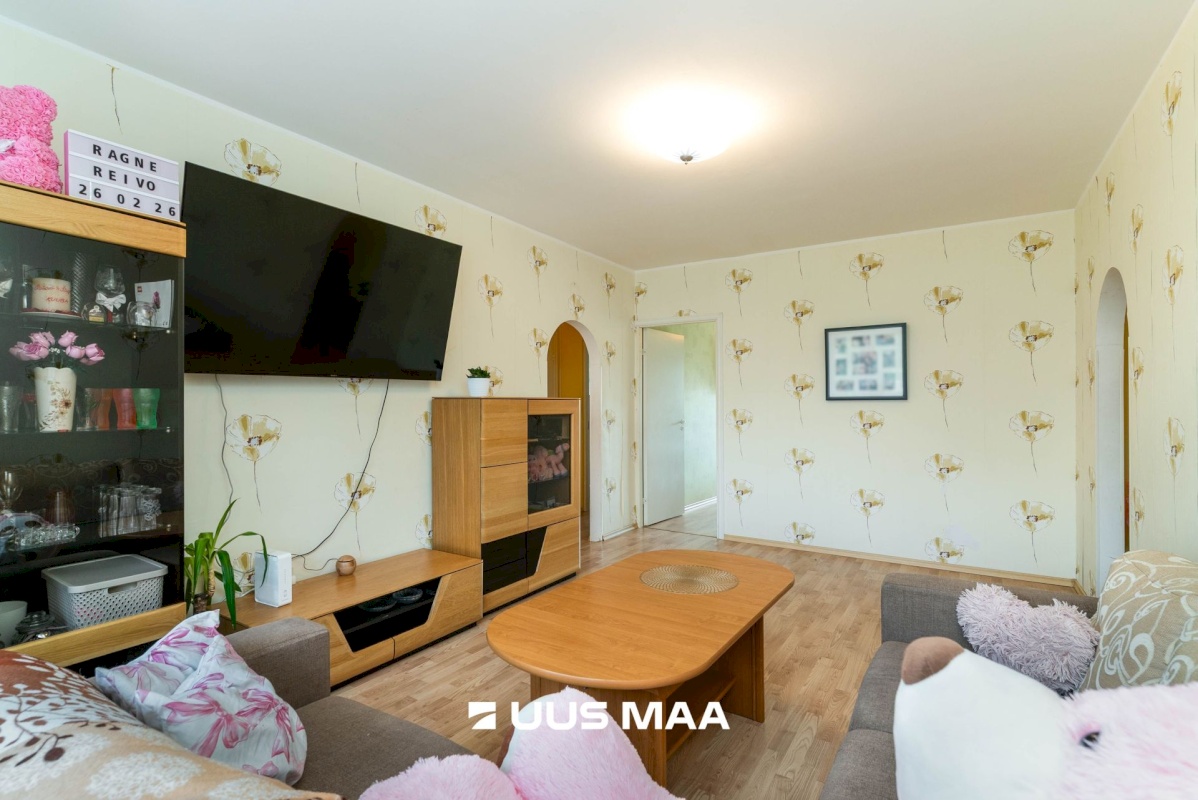 Viljandi linn, Männimäe, Riia mnt 32a