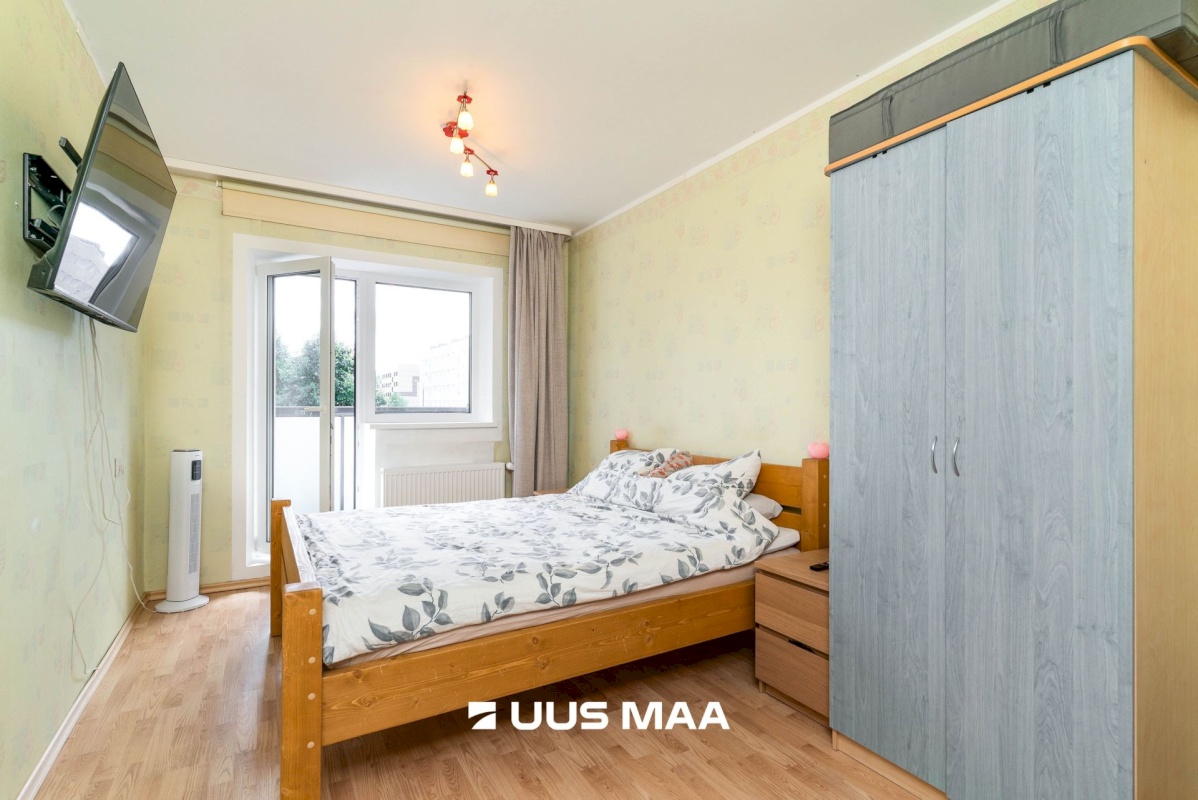 Viljandi linn, Männimäe, Riia mnt 32a