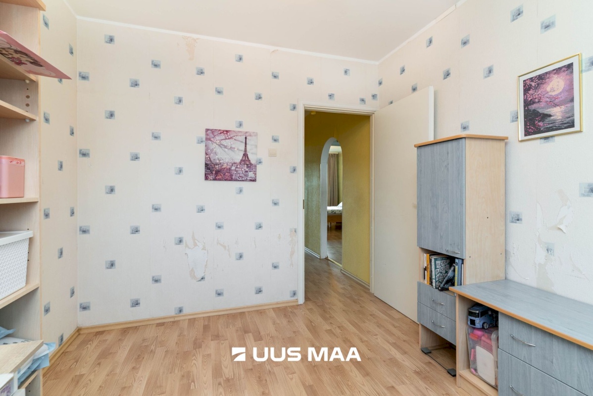 Viljandi linn, Männimäe, Riia mnt 32a