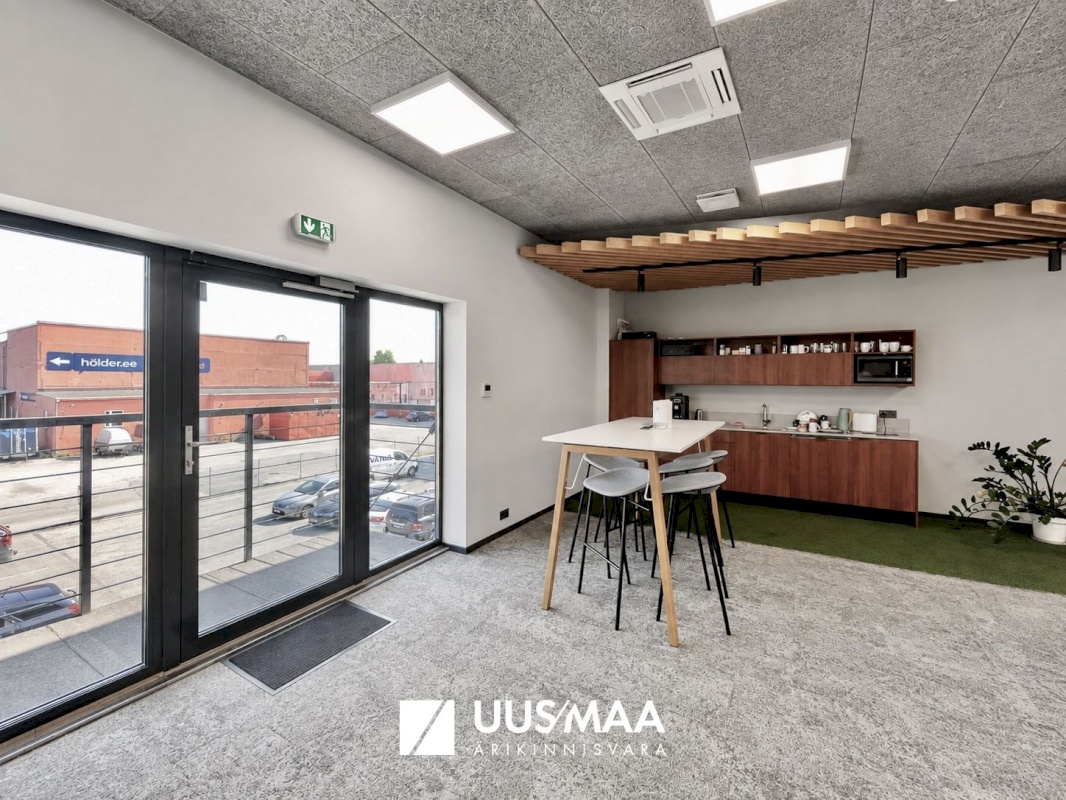 Tallinn, Mustamäe linnaosa, Kadaka tee 4