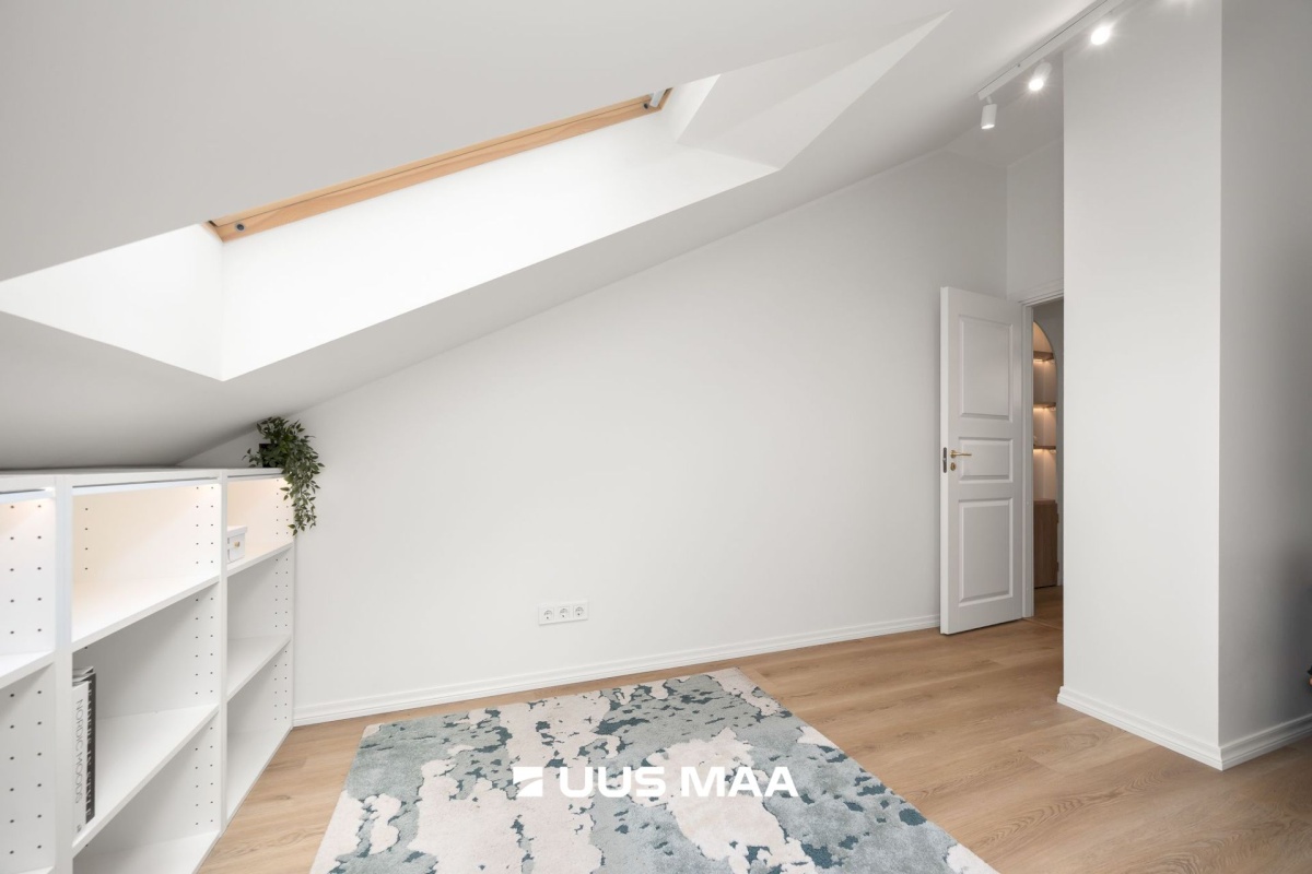 Tallinn, Nõmme linnaosa, Raudtee tn 35