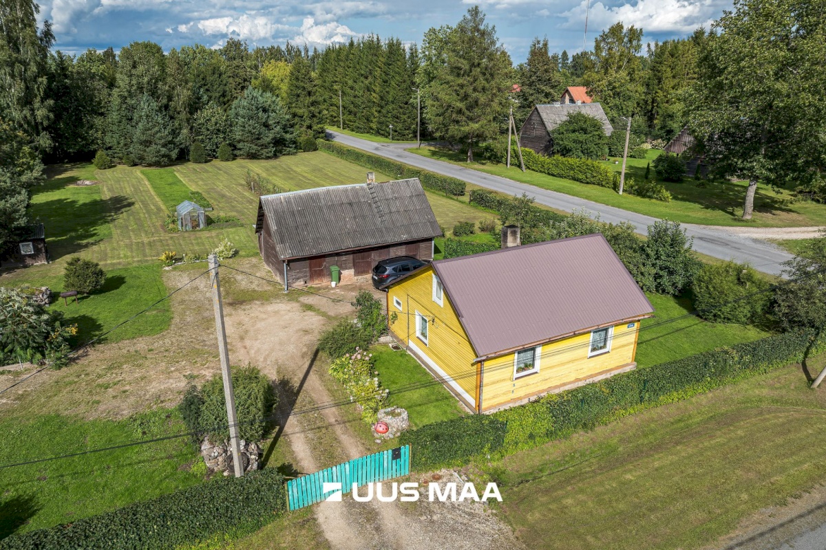 Viljandi vald, Mustla alevik, Liiva tn 12