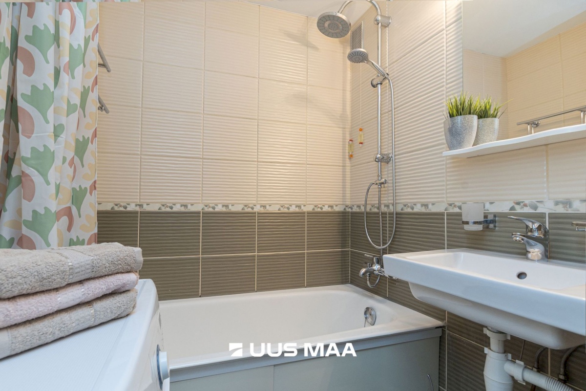 Tallinn, Lasnamäe linnaosa, Sinimäe 14