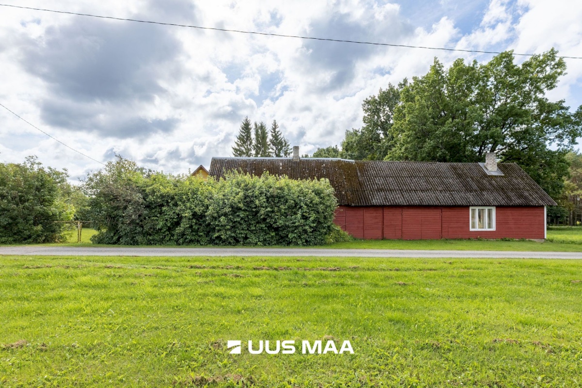 Väike-Maarja vald, Simuna alevik, Pikk 1