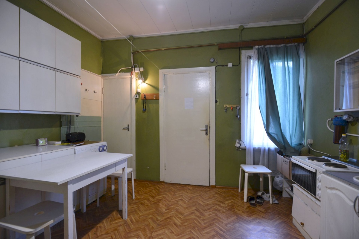 Pärnu linn, Pärnu linn, Eeslinn, Riia mnt 50
