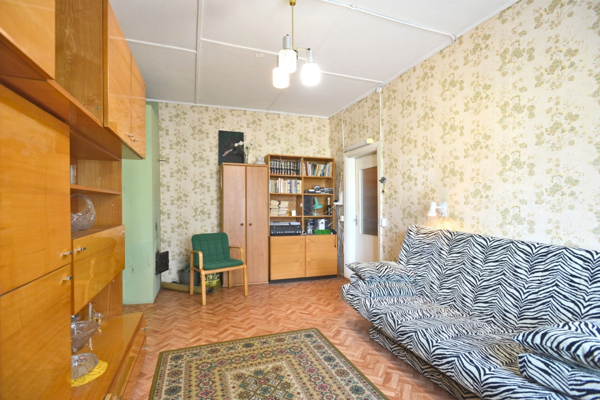 Pärnu linn, Pärnu linn, Eeslinn, Riia mnt 50
