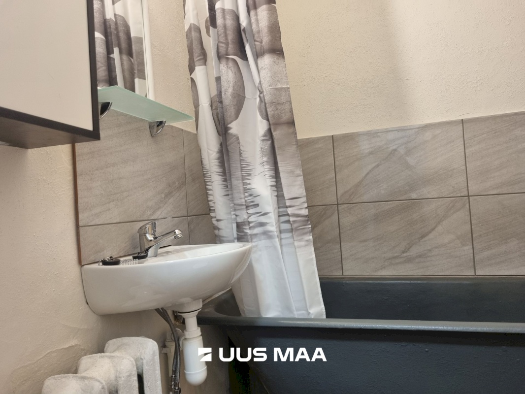 Viru-Nigula vald, Kunda linn, Mäe 7