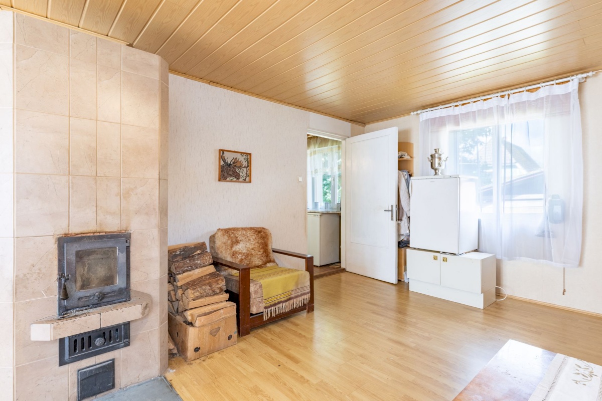 Rakvere linn, Vallikraavi 14