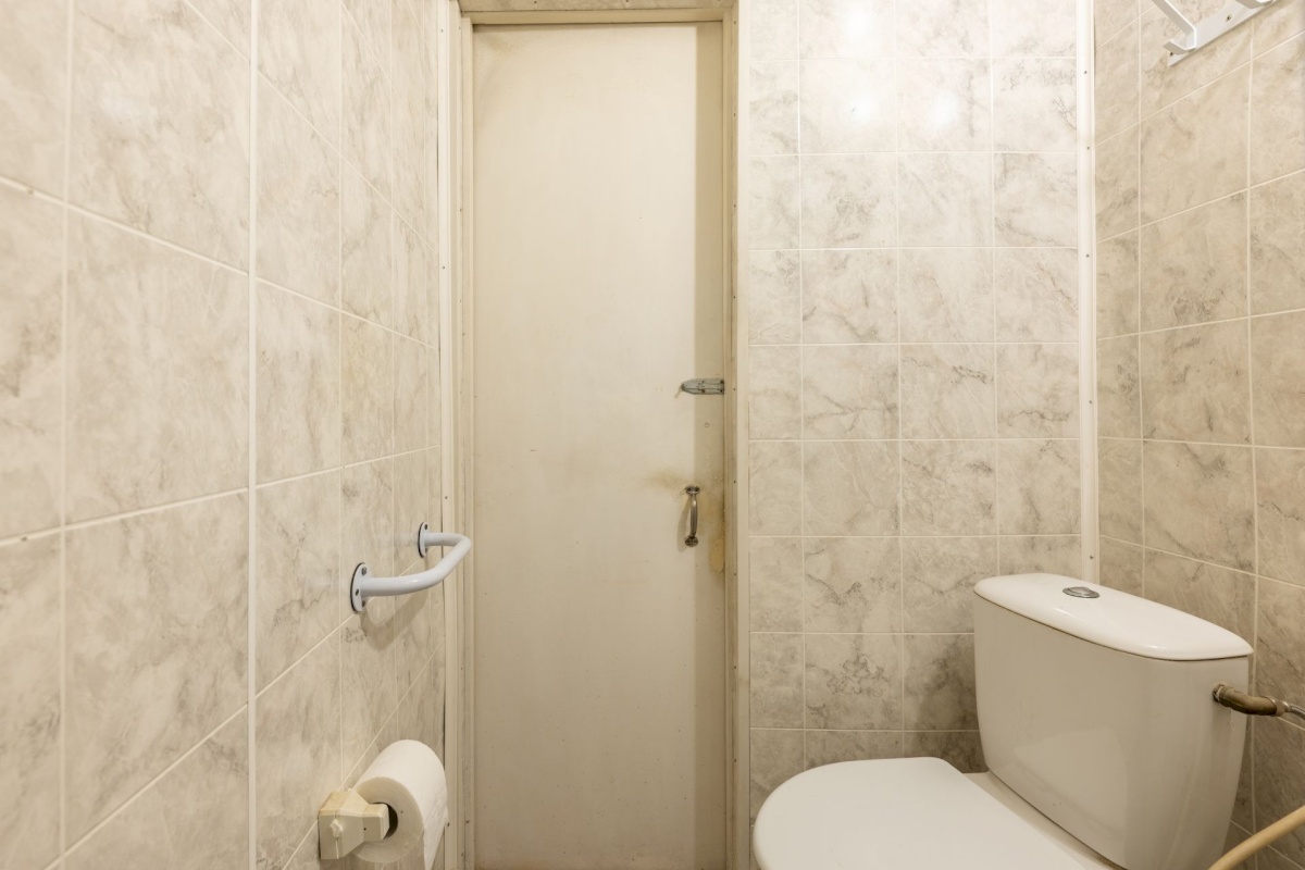 Rakvere linn, Vallikraavi 14