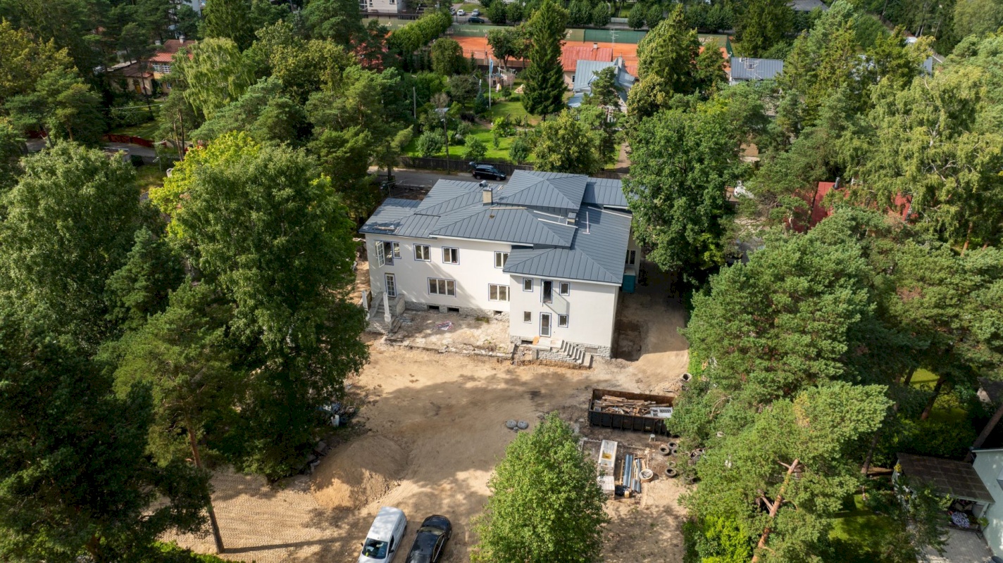 Tallinn, Nõmme linnaosa, Hiiu, Hiiu-Maleva 13