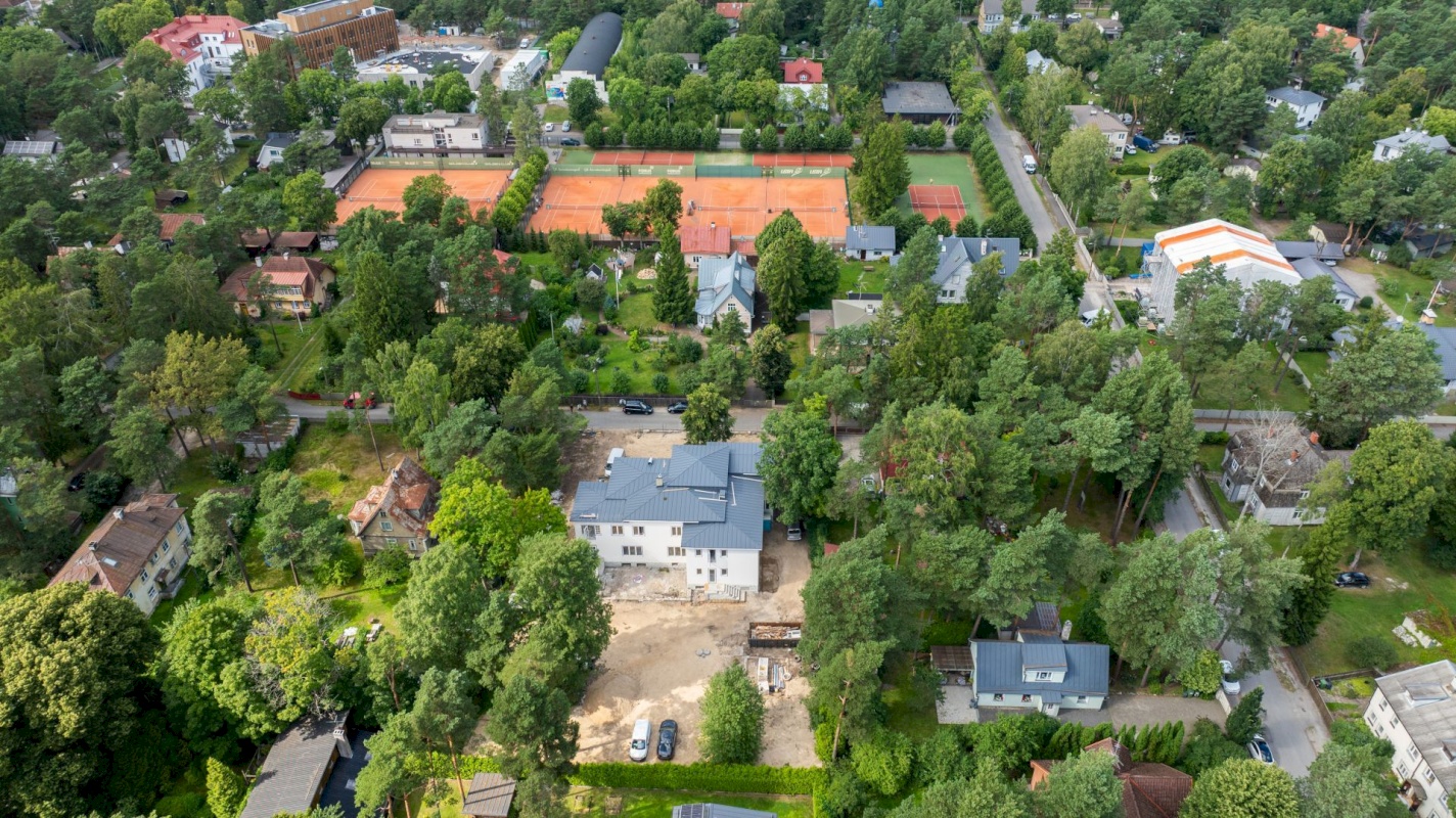 Tallinn, Nõmme linnaosa, Hiiu, Hiiu-Maleva 13