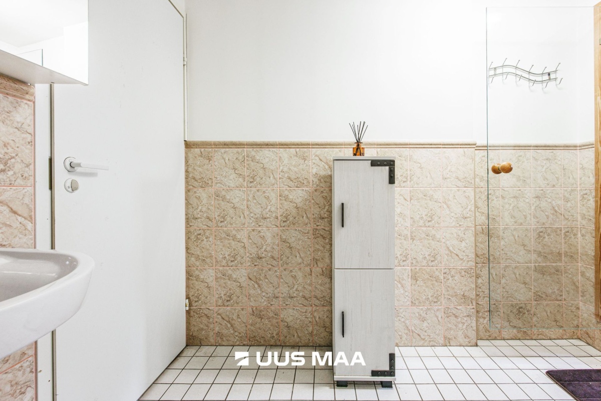 Tallinn, Lasnamäe linnaosa, Sikupilli, Majaka 48