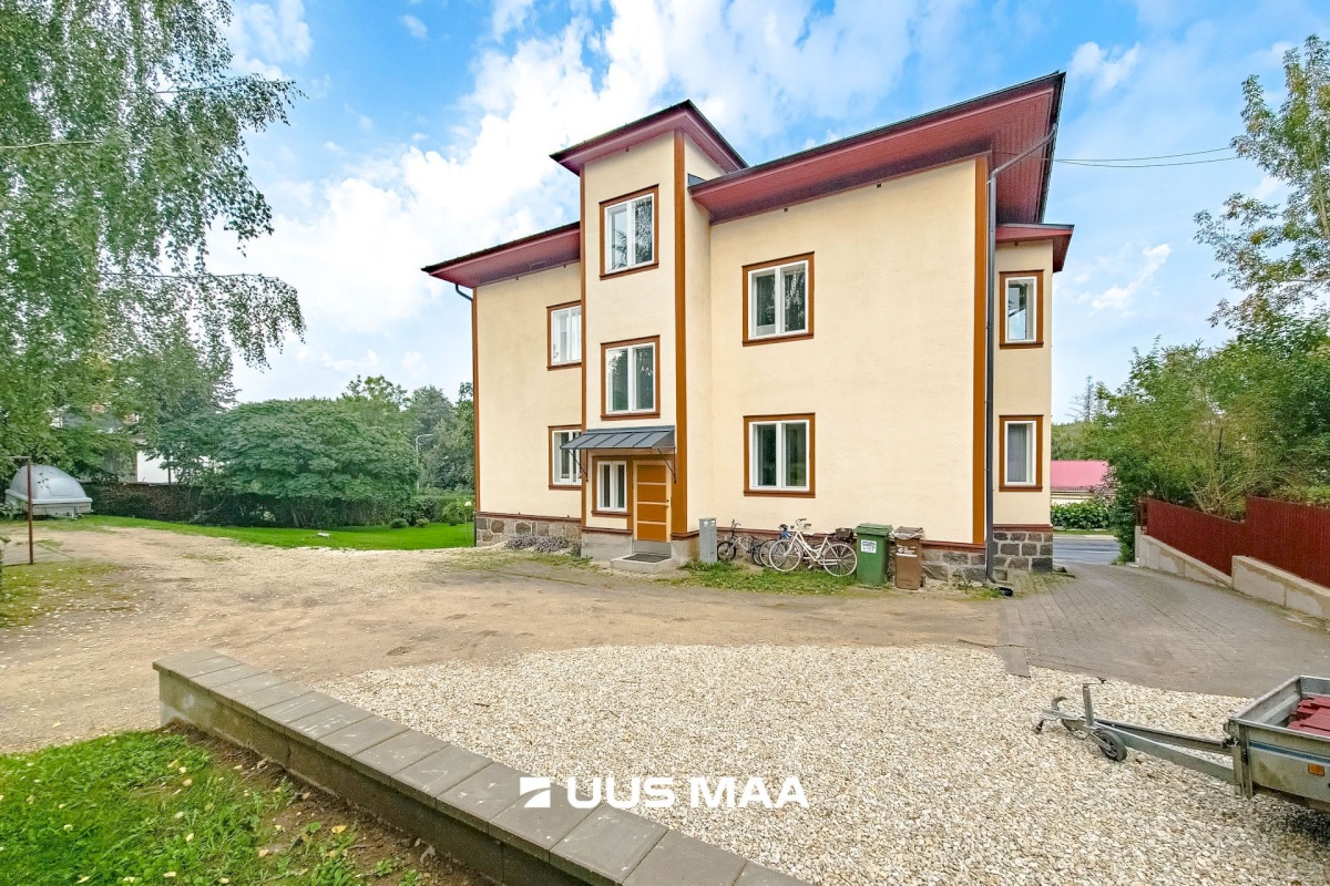 Viljandi linn, Kesklinn, Leola tn 6