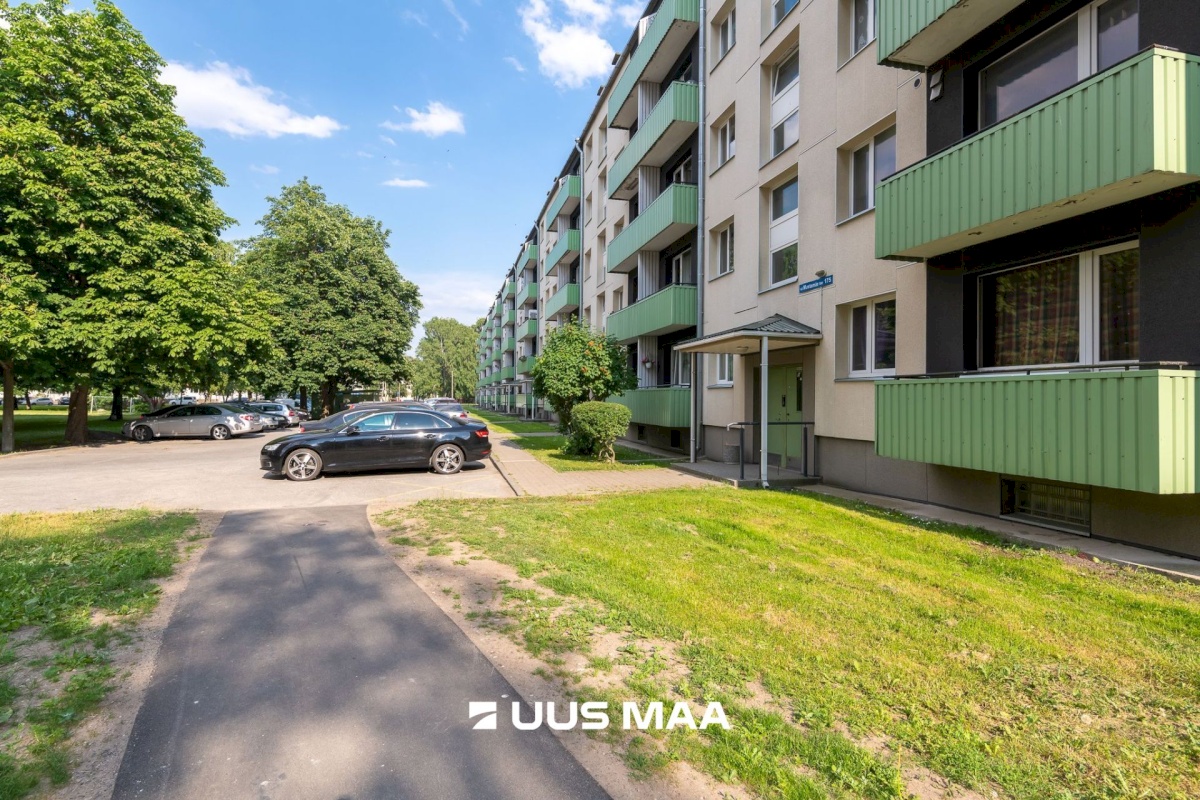 Tallinn, Mustamäe linnaosa, Mustamäe, Mustamäe tee 175