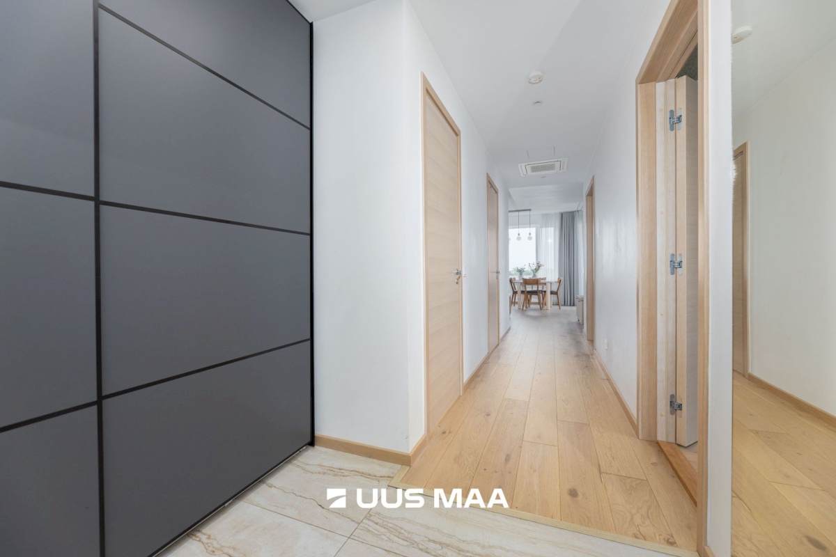 Tallinn, Kristiine linnaosa, Keemia 15