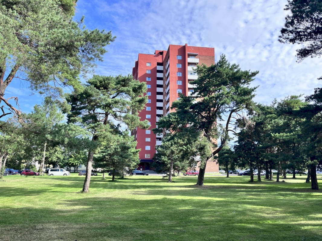 Tallinn, Põhja-Tallinna linnaosa, Kolde pst 100