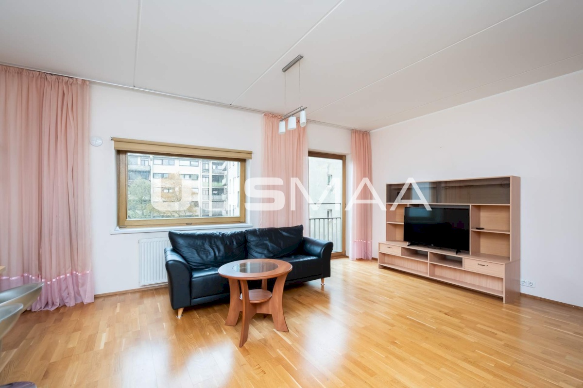 Tallinn, Kesklinna linnaosa, Kadriorg, Terase tn 11