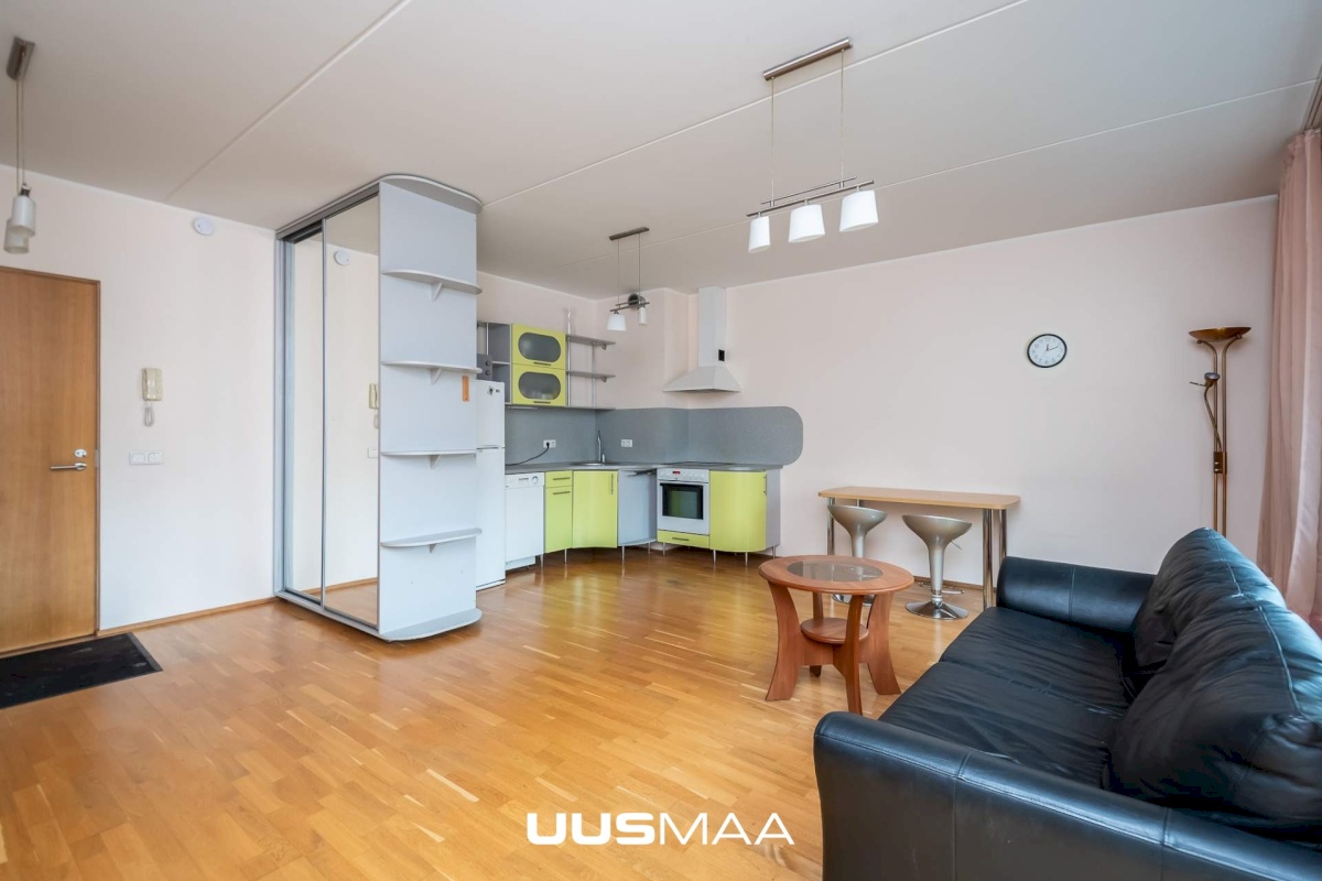 Tallinn, Kesklinna linnaosa, Kadriorg, Terase tn 11