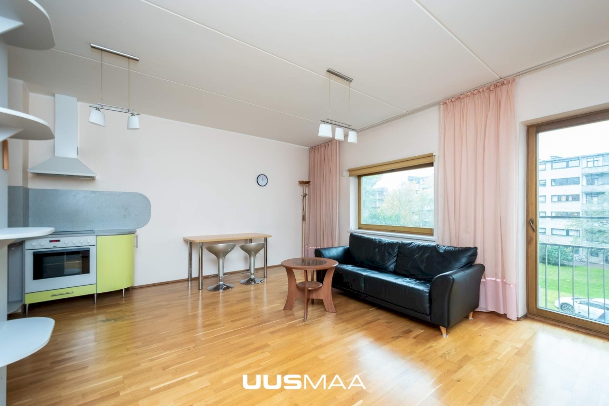Tallinn, Kesklinna linnaosa, Kadriorg, Terase tn 11