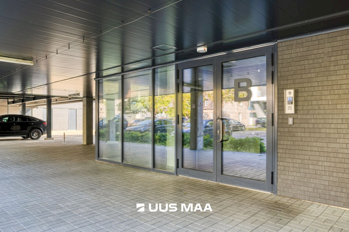 Tallinn, Lasnamäe linnaosa, Sikupilli, Katusepapi 16b