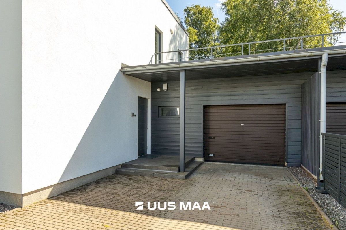 Tallinn, Pirita linnaosa, Mähe, Siniladva 4