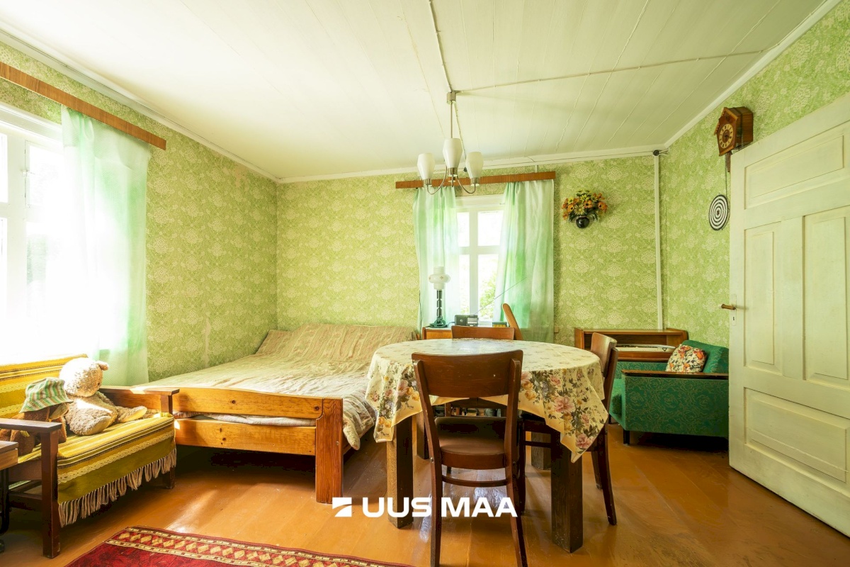 Saaremaa vald, Iide küla, Suureniidi