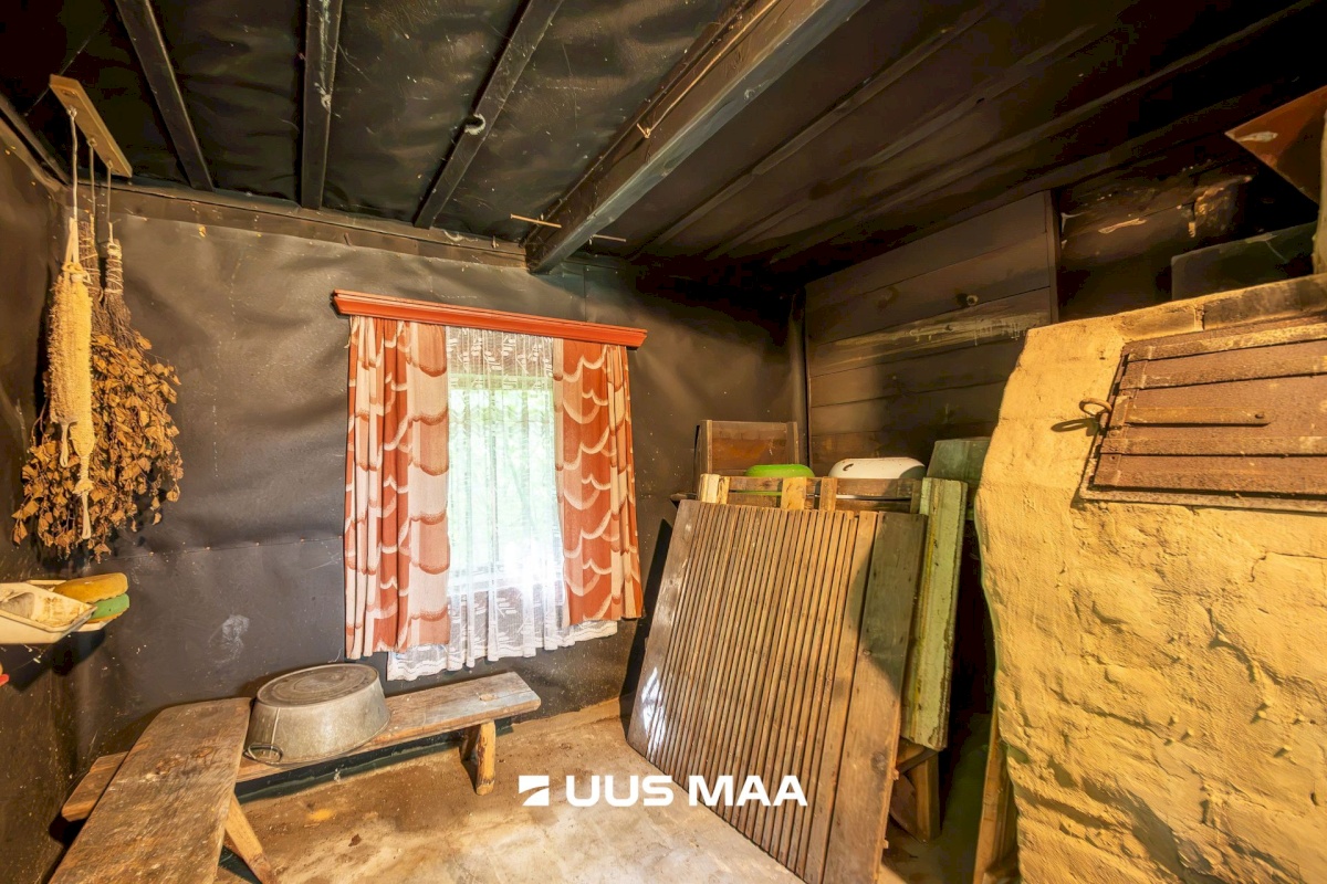 Saaremaa vald, Iide küla, Suureniidi