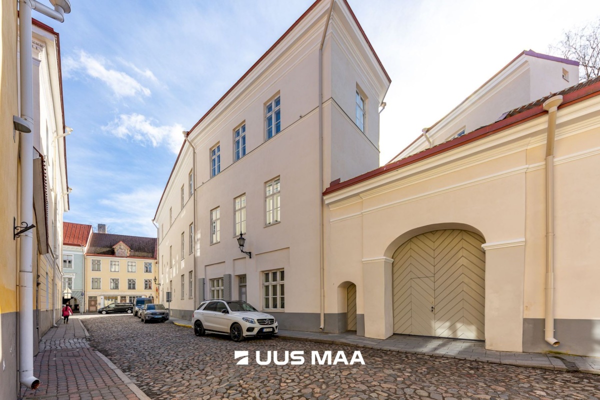 Tallinn, Kesklinna linnaosa, Lai tn 13