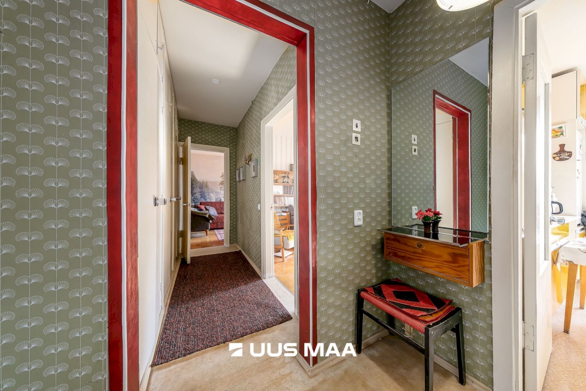 Tallinn, Haabersti linnaosa, Õismäe, Õismäe tee 66