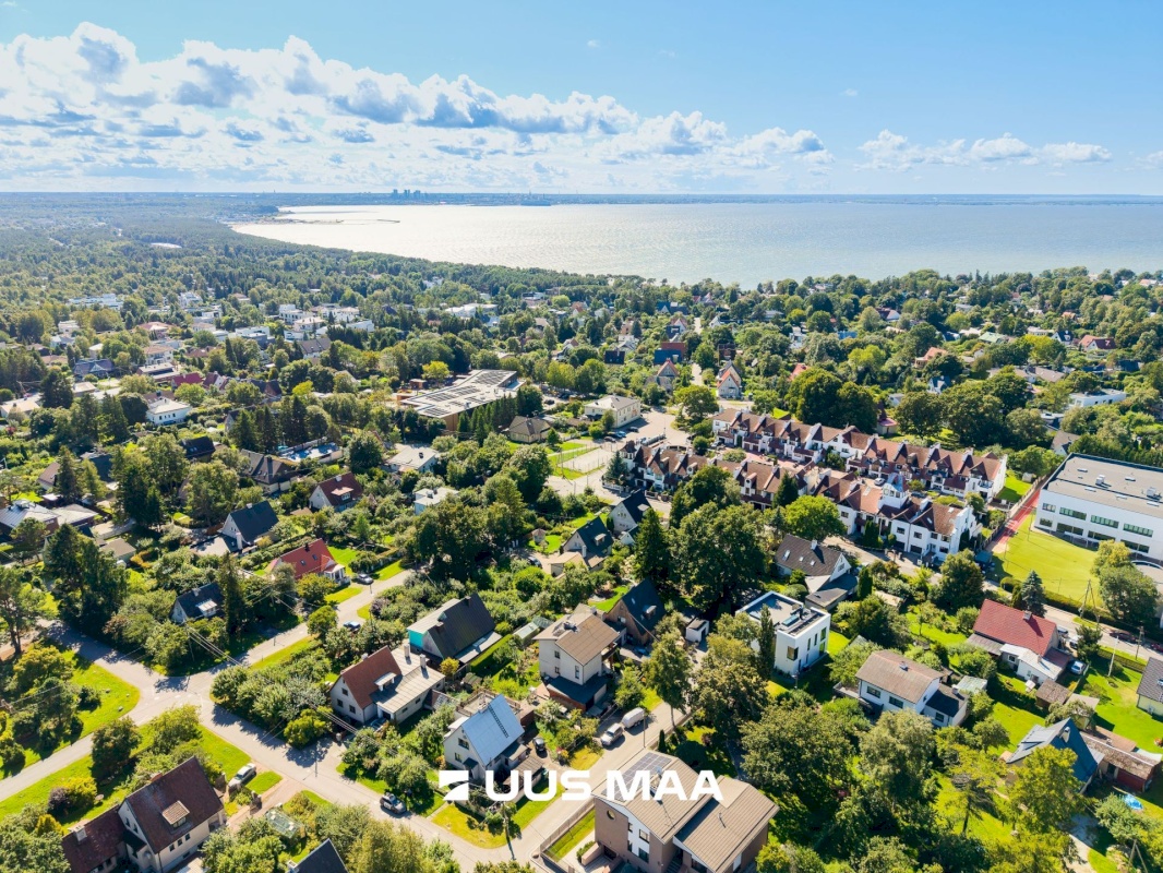 Tallinn, Pirita linnaosa, Merivälja, Kesktee 42