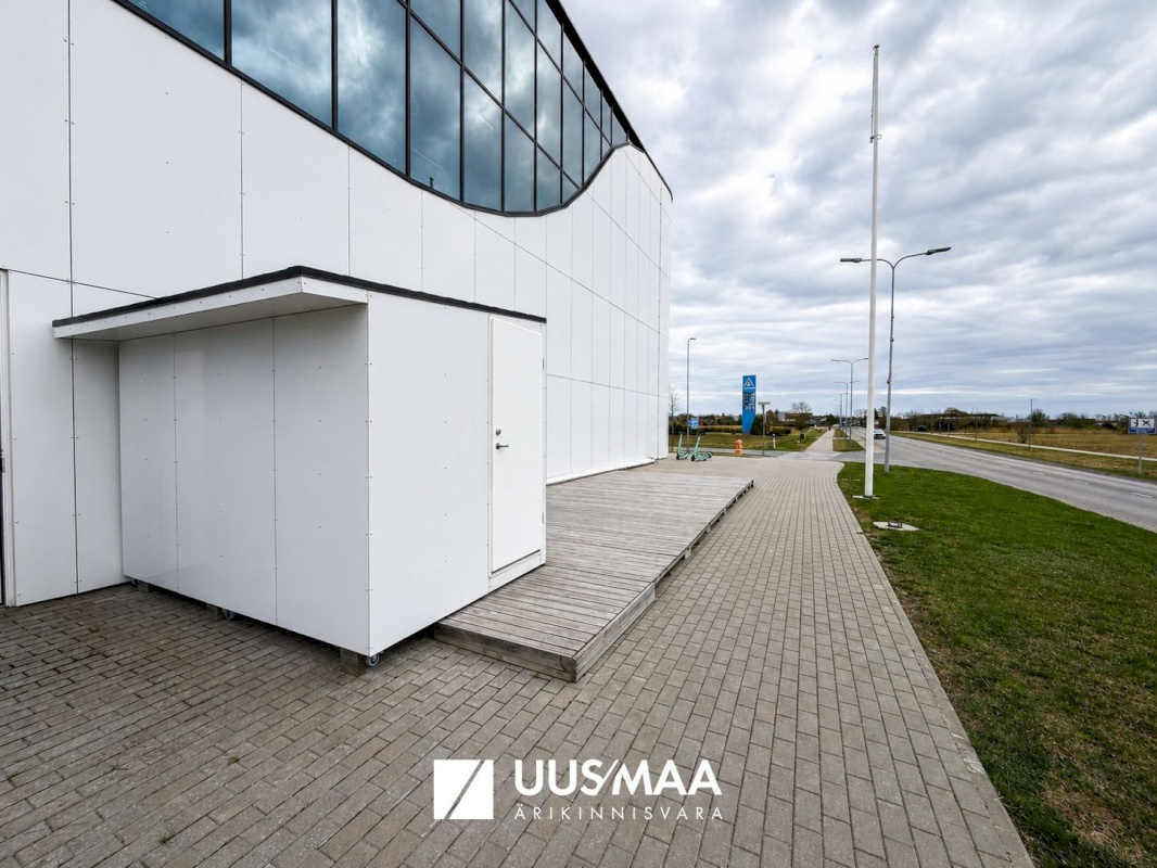 Saaremaa vald, Kuressaare linn, Merikotka 1