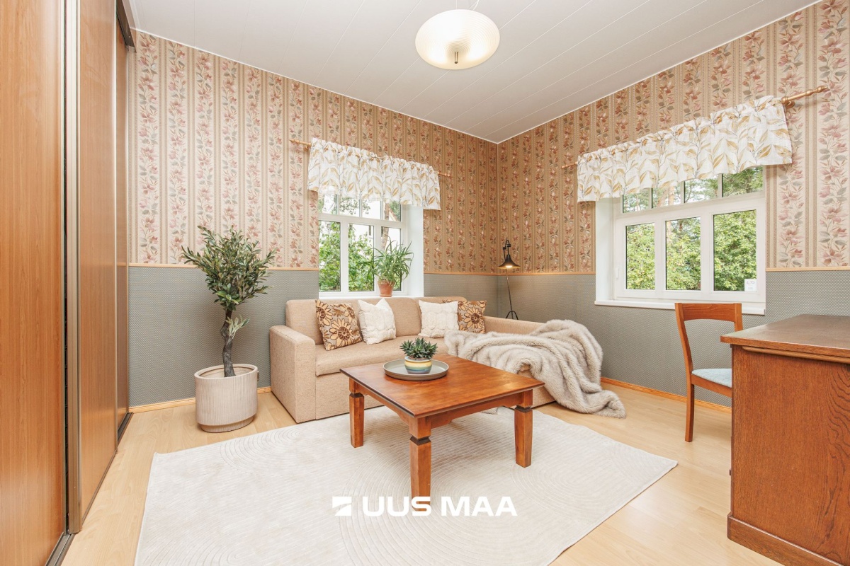 Tallinn, Nõmme linnaosa, Pääsküla, Lemmiku 25