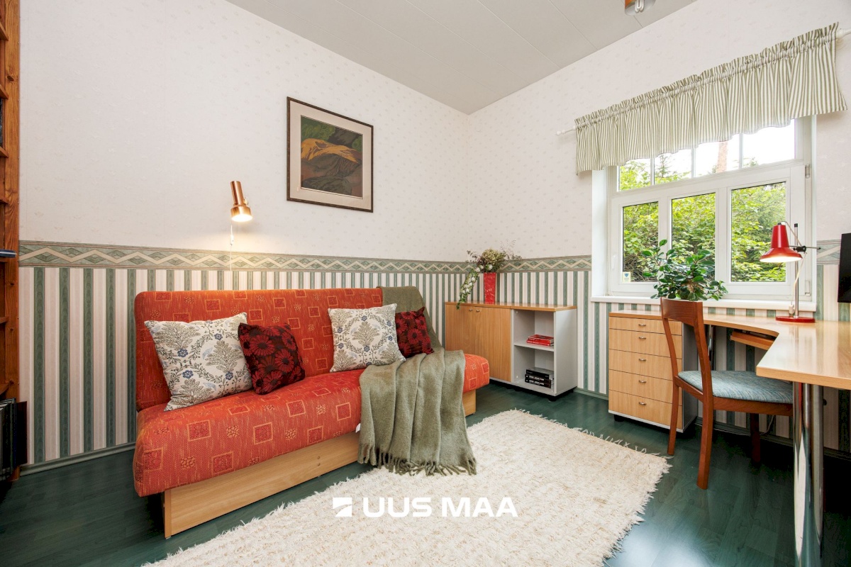 Tallinn, Nõmme linnaosa, Pääsküla, Lemmiku 25