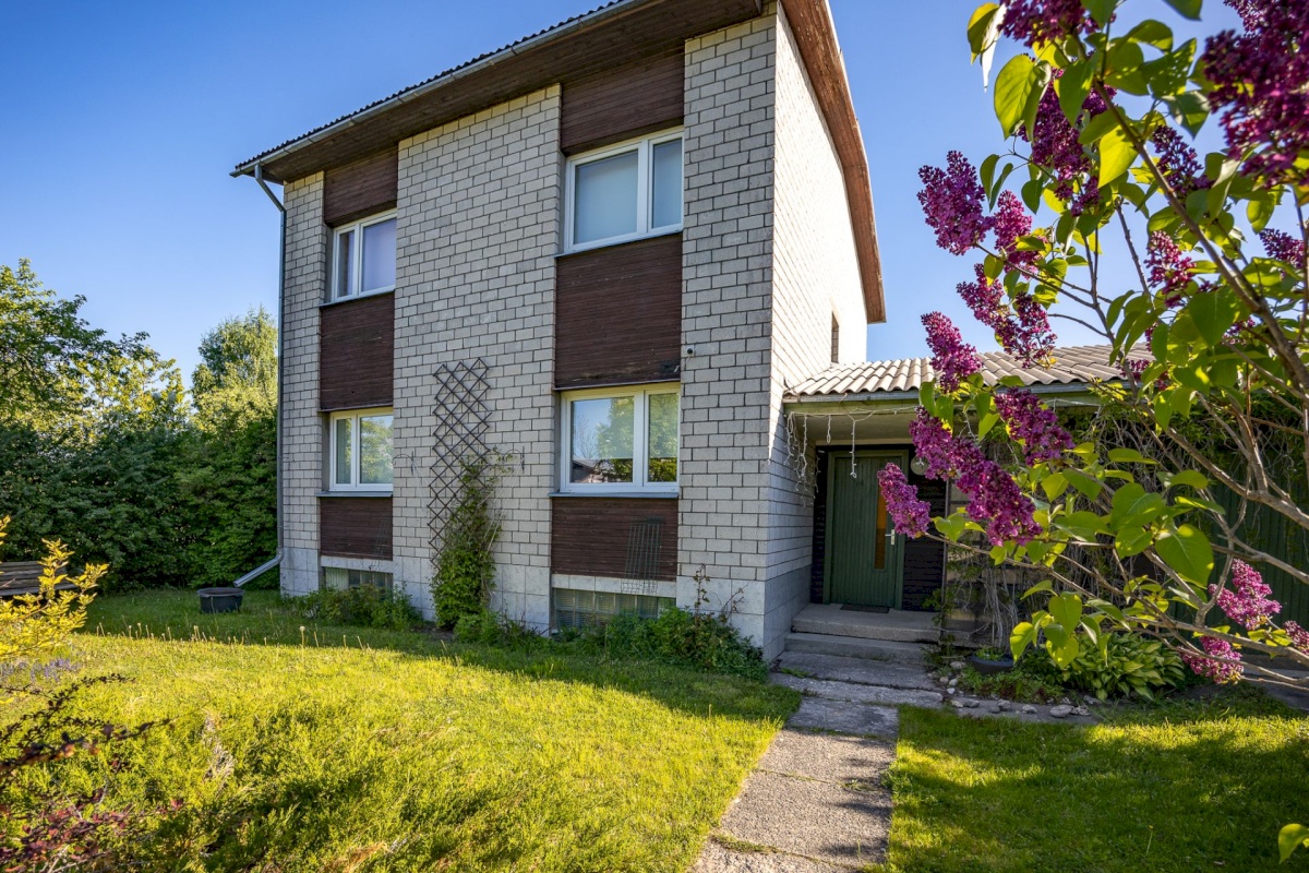 Märjamaa vald, Märjamaa alev, Sireli 7