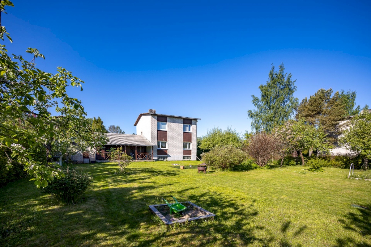 Märjamaa vald, Märjamaa alev, Sireli 7