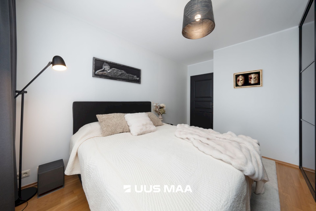Tallinn, Lasnamäe linnaosa, Sikupilli, Majaka põik 9
