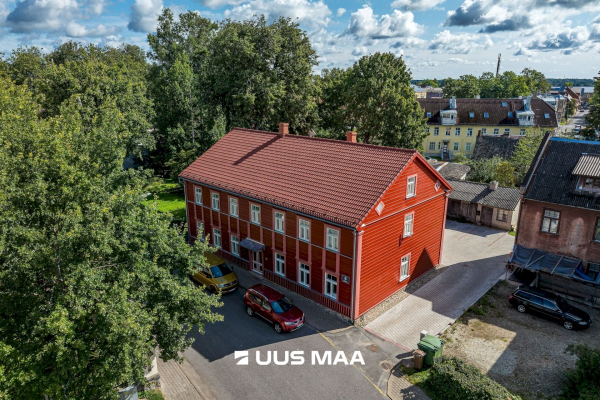 Viljandi linn, Kesklinn, Koidu tn 8