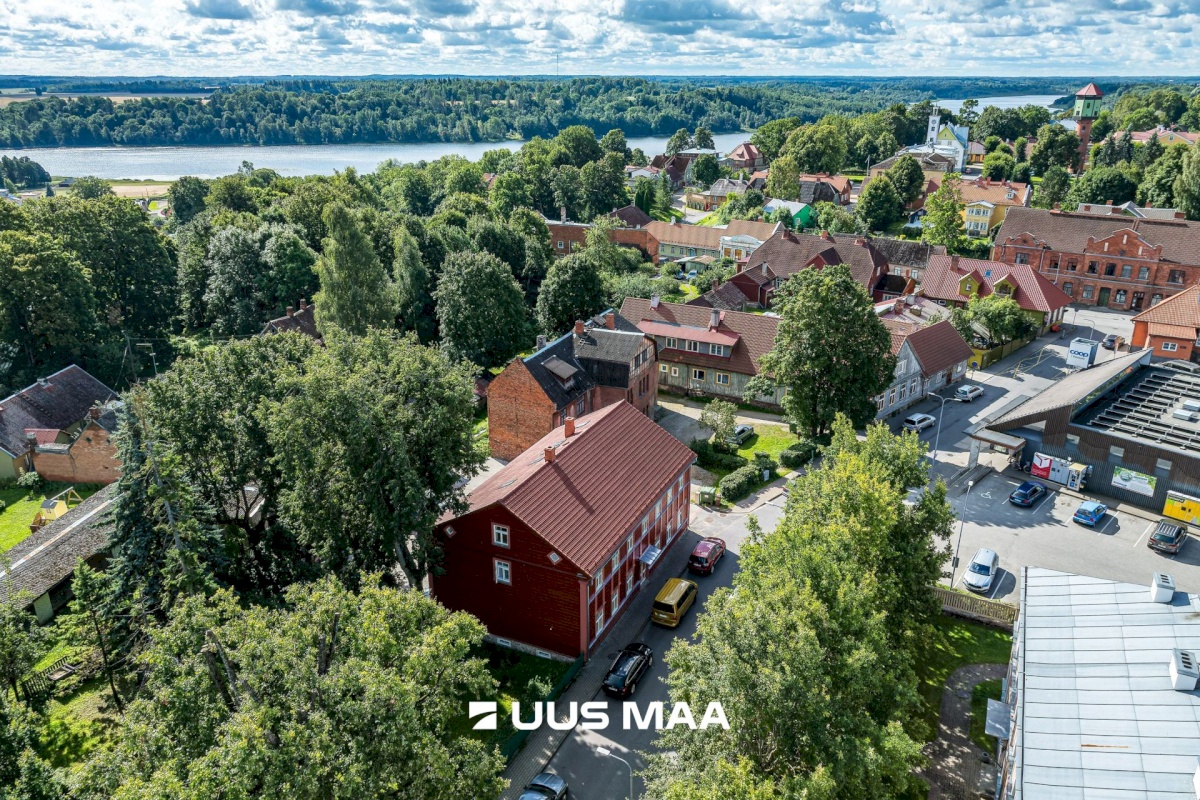 Viljandi linn, Kesklinn, Koidu tn 8