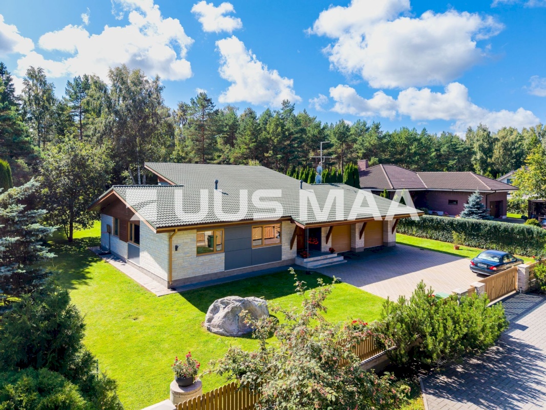 Keila linn, Kullerkupu 9