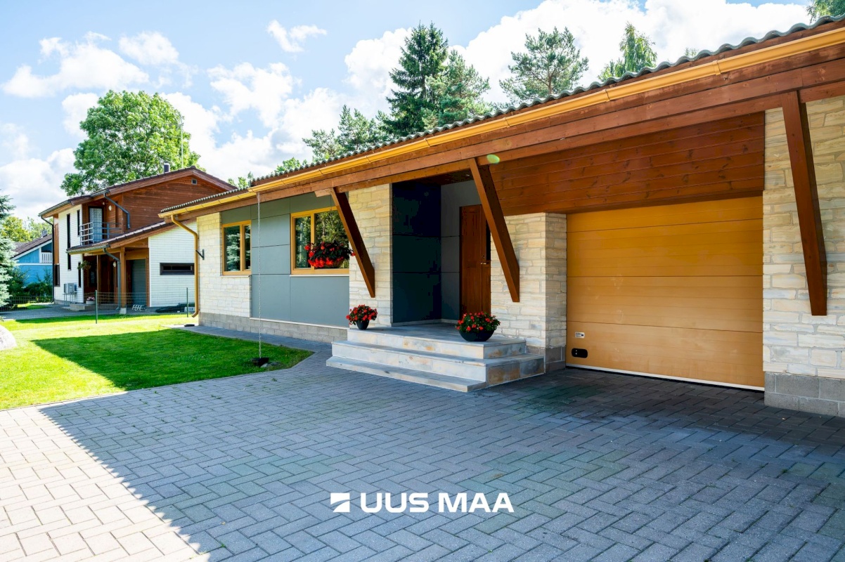 Keila linn, Kullerkupu 9