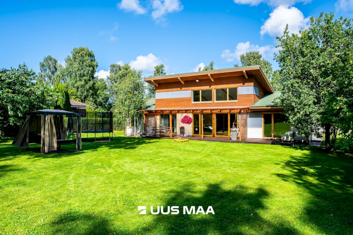 Keila linn, Kullerkupu 9