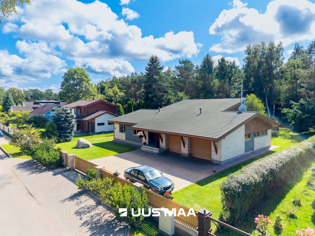 Keila linn, Kullerkupu 9
